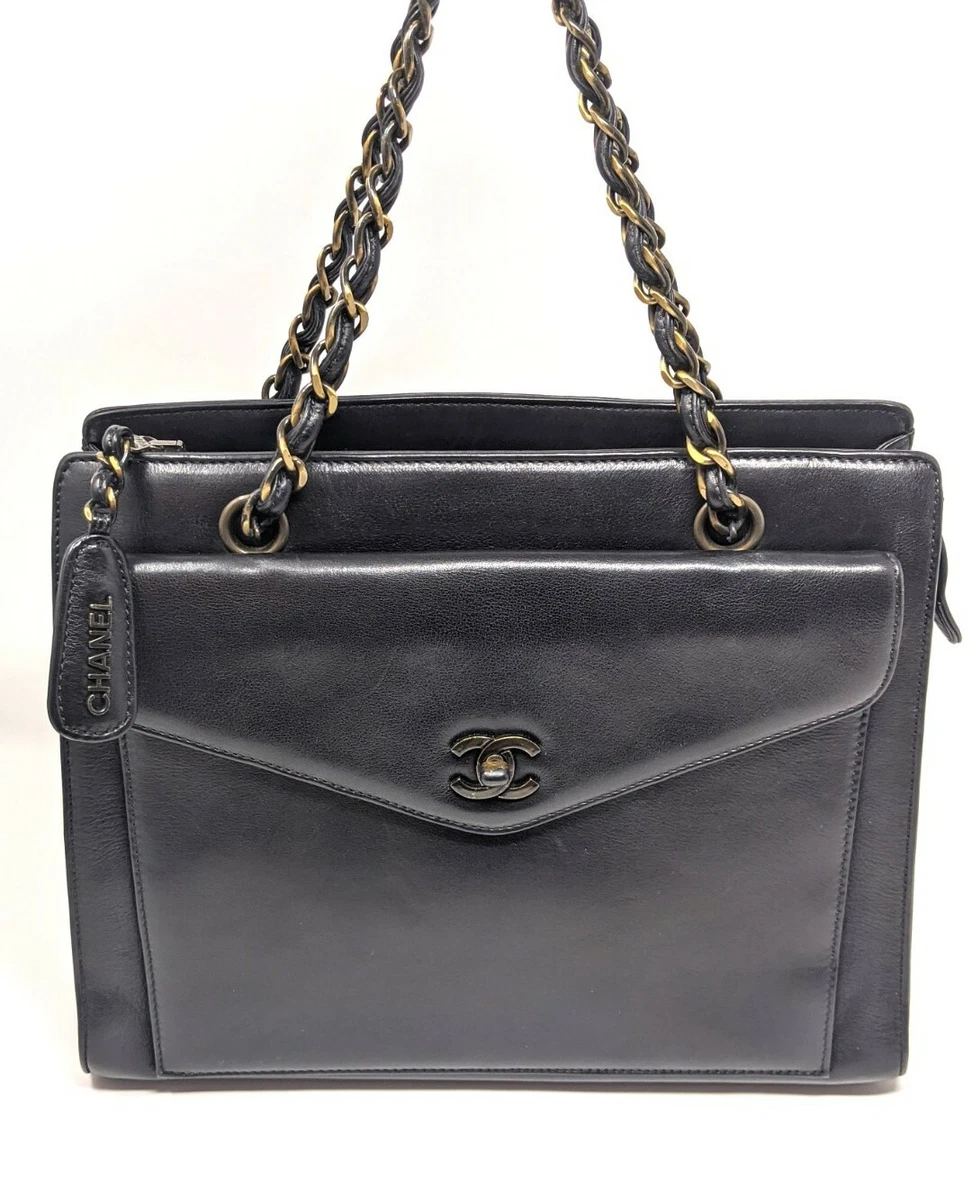 Chanel Black Caviar Triple CC Tote – como-vintage