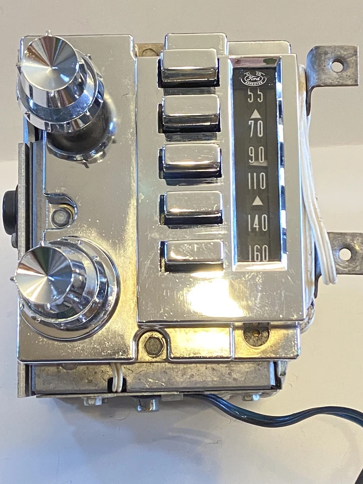 1959-1960 FORD MERCURY MONTCLAIR MONTEREY PARK LANE RADIO ORIGINAL FOMOCO - Image 2 of 4