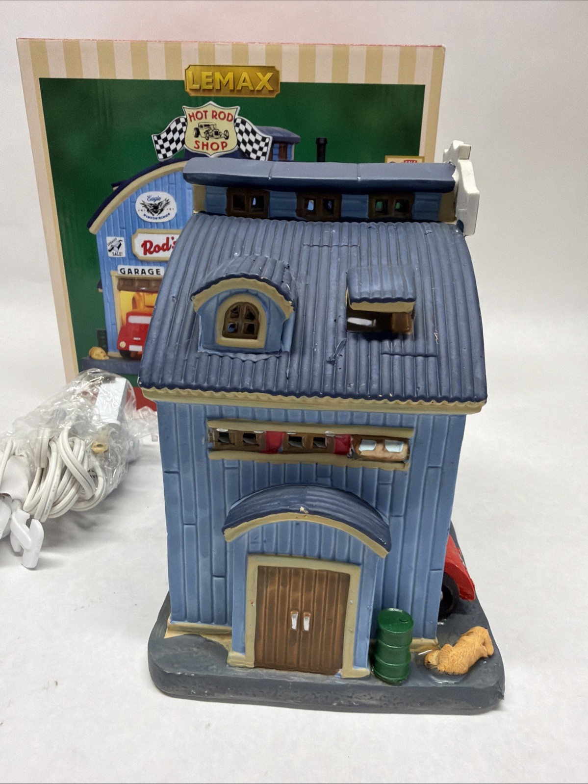 Lemax Holiday Village 2014 Rod's Parts Store # 45707 Christmas Village New