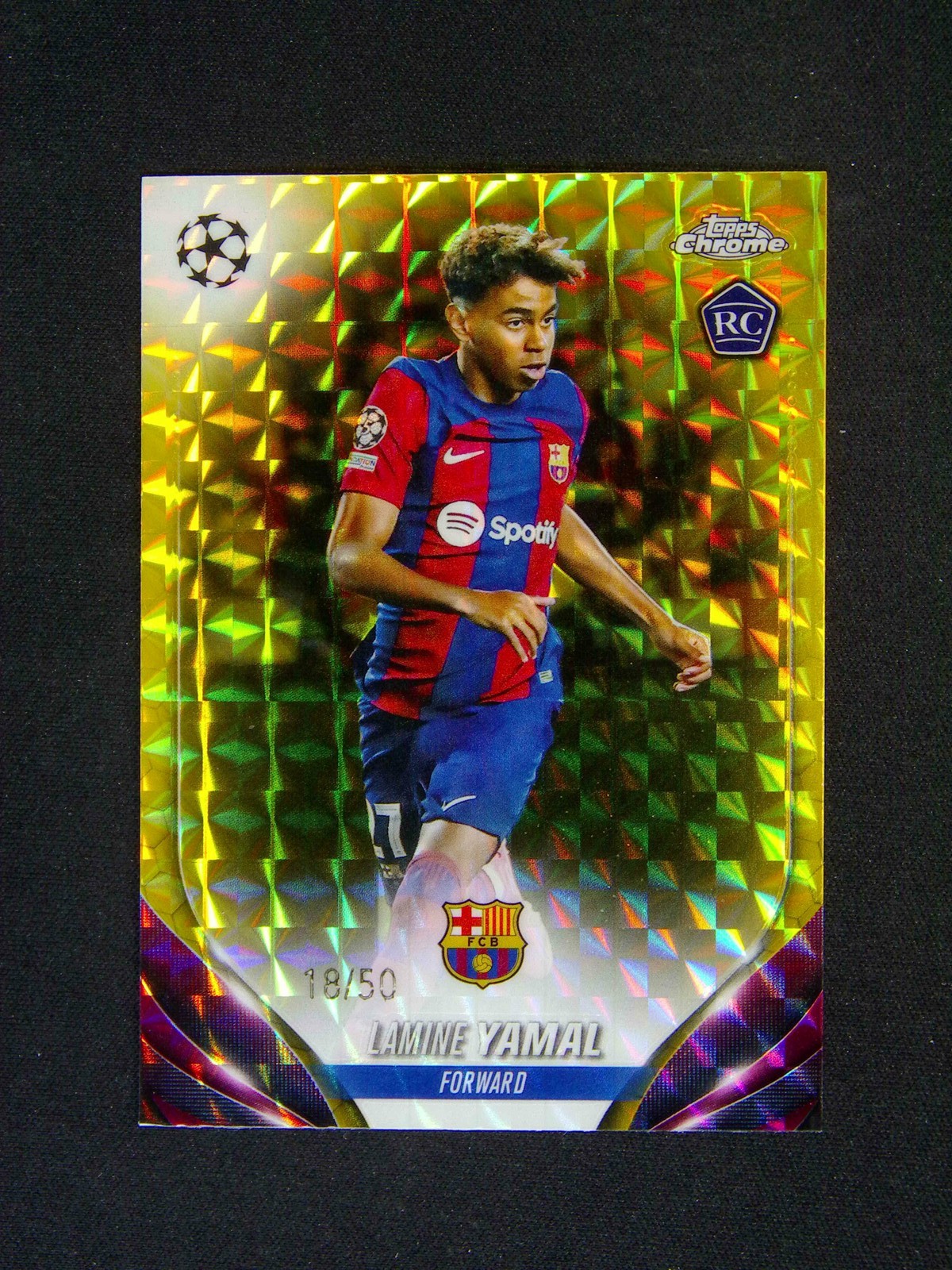 2023-24 Topps Chrome UEFA Lamine Yamal #64 RC Rookie Gold Geometric /50