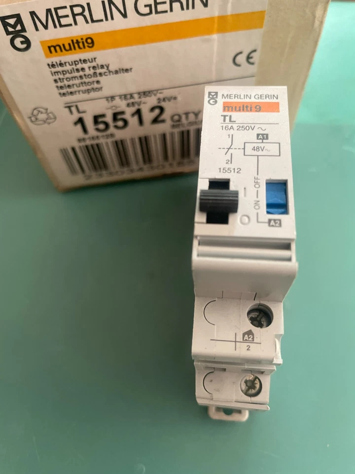 Télérupteur 16A 250v merlin gerin 48v 15512 - Photo 1/1