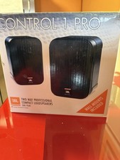 JBL Control 1 Pro Kompaktlautsprecher schwarz mit Wandbefestigungen 