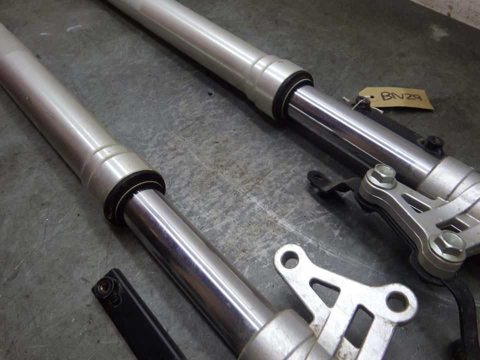 Benelli BN125 2020 Forks BN29 — 第 2/3 张图片