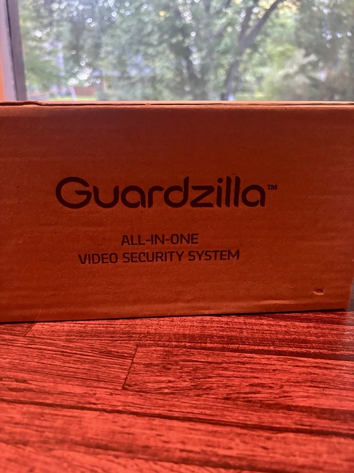 Sistema de videovigilancia todo en uno Guardzilla HD GZ521B - Nuevo en caja Foto 4 de 4