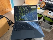 Apple MacBook Air 13.6" (256GB SSD, M2, 8GB) Laptop - Midnight - MLY33B/A (June,