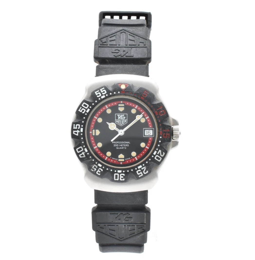 TAG Heuer Formula 1 Men 200 m (20 ATM) Water Resistance