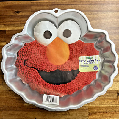 Wilton Elmo Aluminum Cake Pan 2105-3461 Sesame Street Character Shaped Bakeware