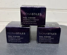 3 New Fiona Stiles Perfect Finish Concealer 06   (.16 oz jar)