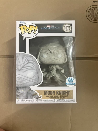 Funko Pop! Marvel Studios: Moon Knight #1074 Funko Shop Exclusive W/Protector