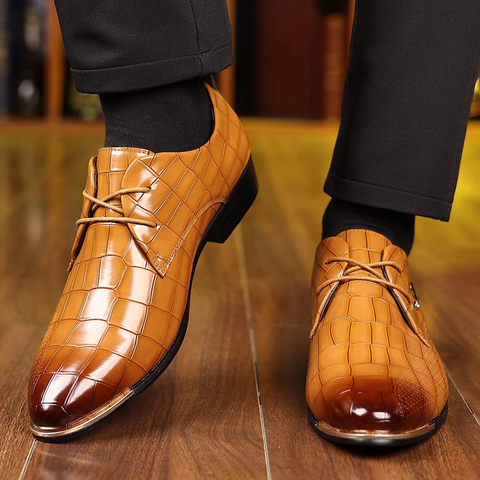 Men's Crocodile-Patterned Lace-Up Dress Shoes Pointed Toe for Formal Occasions - Image 4 of 4