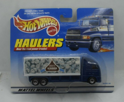 Hot Wheels Haulers Hershey's Kisses Truck NEW