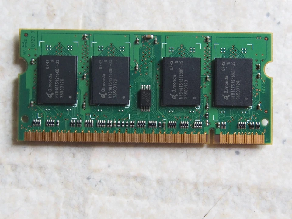 Samsung/HY 1.5GB Kit (3x512MB) OEM Laptop Ram DDR2 PC2-5300S M470T6554EZ3-CE6 - Image 3 of 4