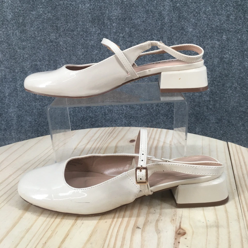 Sandalias Tahari para mujer 7,5 M Gogo con tirantes beige imitación cuero hebilla informales Foto 2 de 4