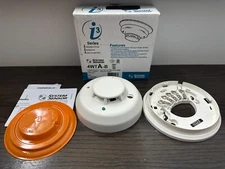 NEW System Sensor 4WTA-B 4 Wire Plug-In Photoelectric with Base FREE SHIPPING !!