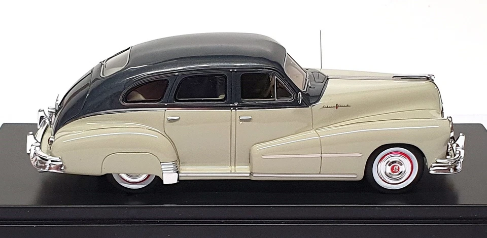 Goldvarg 1/43 Scale GC-083B - 1948 Pontiac 4Dr. Sedan - Oyster Grey — 第 3/4 张图片