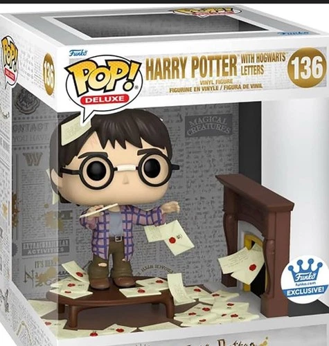 Funko Pop! Deluxe: Harry Potter with Hogwarts Letters #136 Funko Shop Exclusive