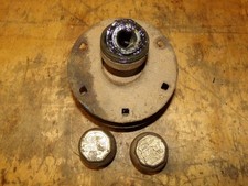 Antique Ford Model T Wheel Hub Wood Wheel Center W2 Grease Caps