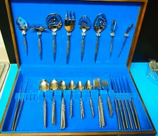 National Silver Co Nasco Rose Silverware Service 60 pieces Silverplate Le Fleur