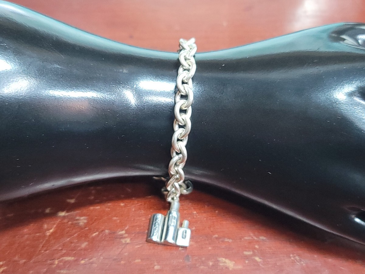 Clinique Lipstick Charm Jh925 Sterling Silver Chain Bracelet Clinique Lipstick Charm Jh925 Sterling Silver Chain Bracelet