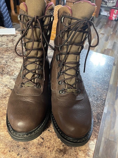 Cabelas Iron Ridge 800 Gram Goretex Insulated Hunting Boots  display picture 1