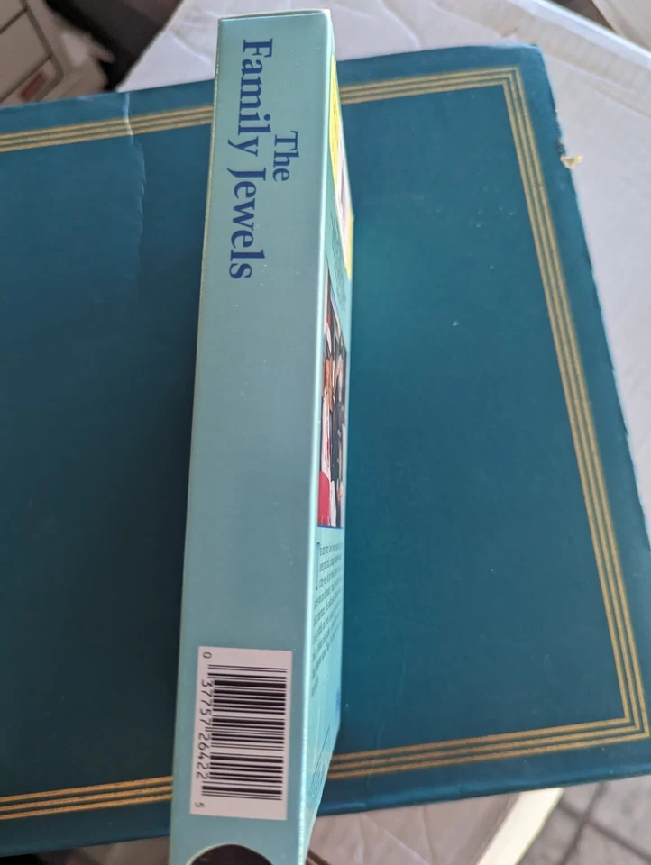 THE FAMILY JEWELS VHS~ JERRY LEWIS SEBASTIAN CAB0T Rare  Foto 4 de 4