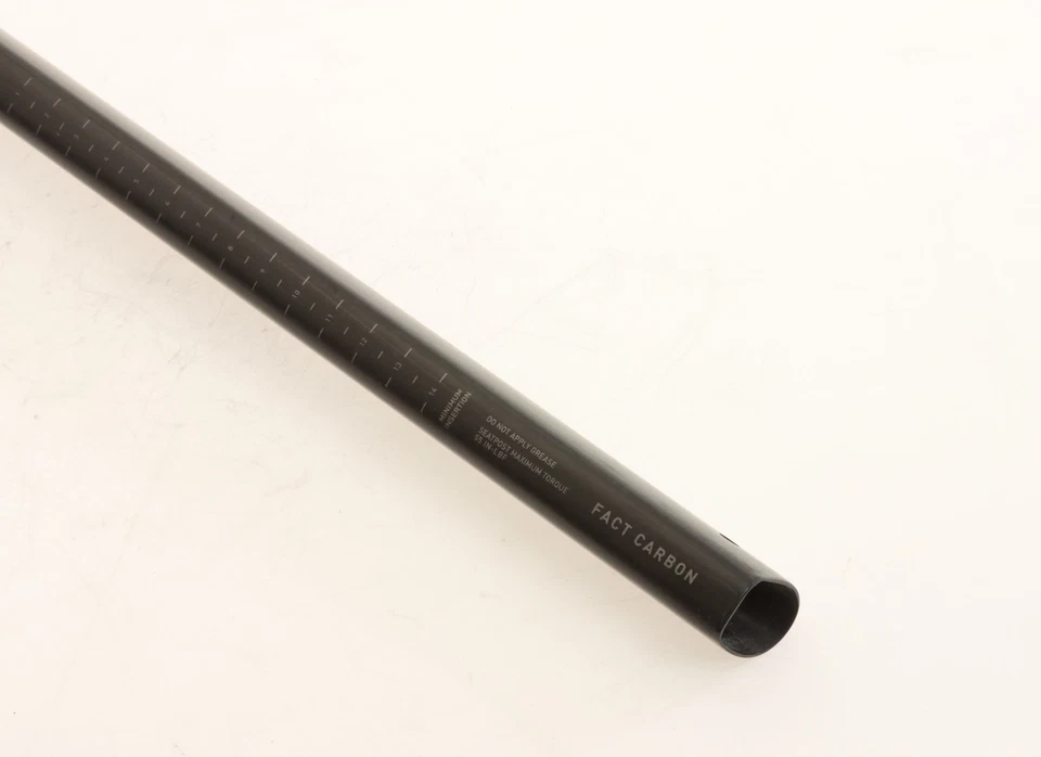 Tija de sillín de carbono Specialized S-WORKS Tarmac SL8 380 mm x 15 mm desplazado nuevo despegue Foto 3 de 4