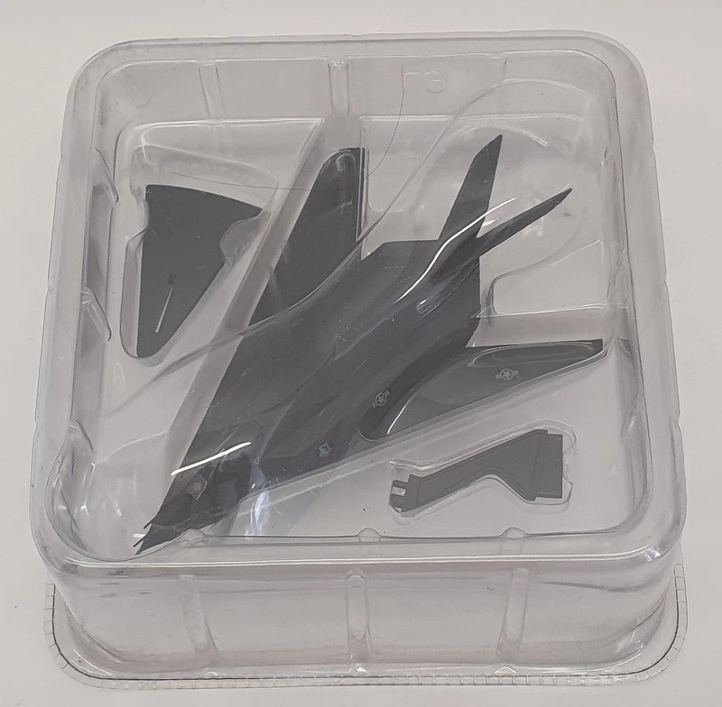 Altaya 1/150 Scale Model Aircraft AL1005J -  F-117 Stealth - Image 4 of 4