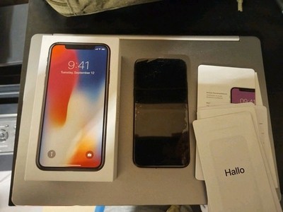 Apple iPhone X - 64GB - Space Grau (Ohne Simlock) OVP Mit Repairkit 