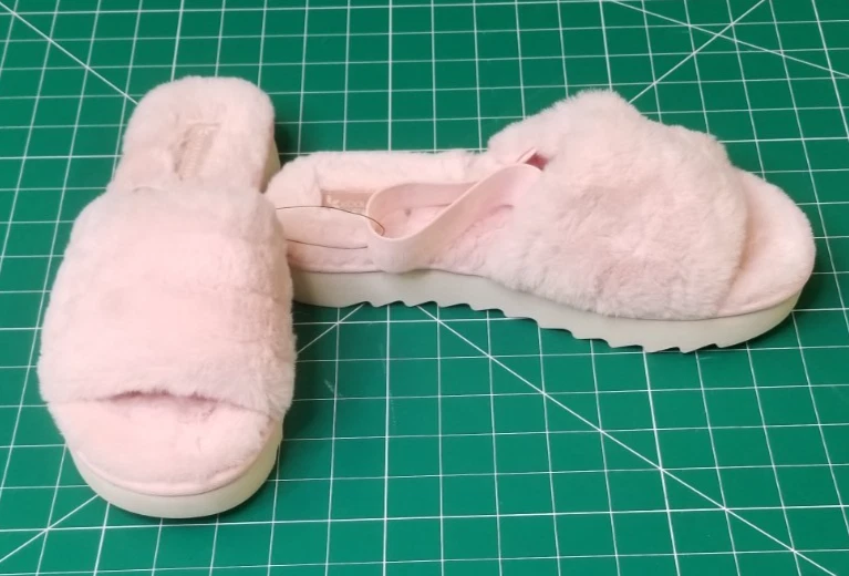 Koolaburra By UGG taglia 9 fodera in morbida pelliccia sintetica rosa
