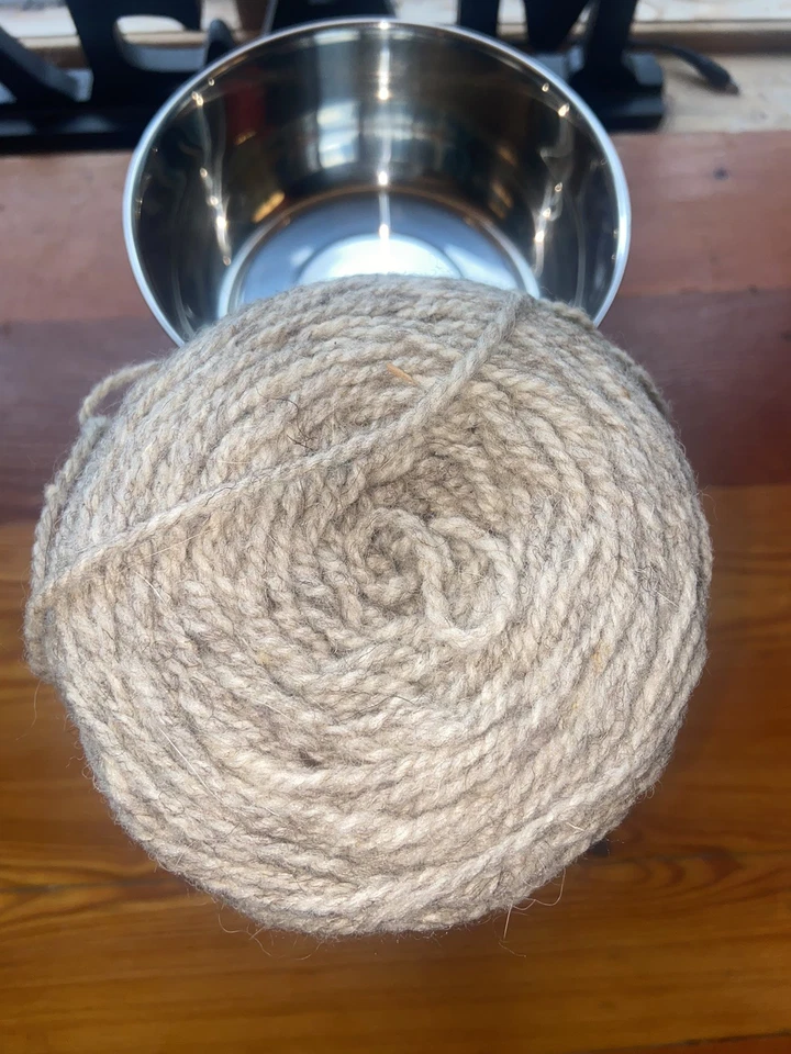 Bartlett Yarns Vintage Fisherman 100% WOOL 145 Yds 13+ Oz Sheep’s Grey - Image 3 of 4