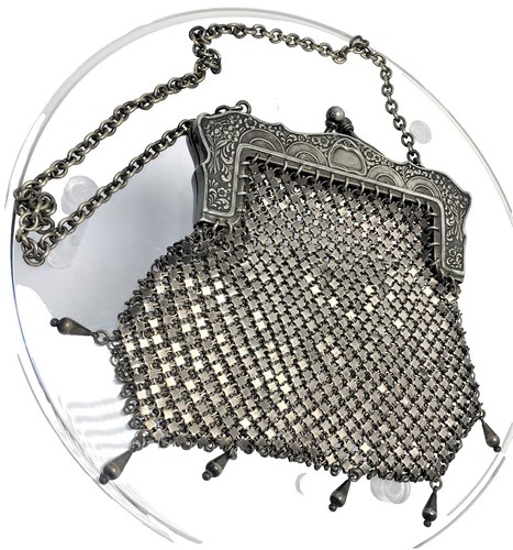 RARE Vintage 2000s CHANEL Silver Metallic Quilted CC Logo  display picture 1