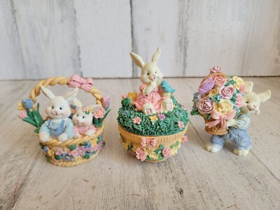 Honey Bunny basket buddies Carlton cards basket bird Easter decor set