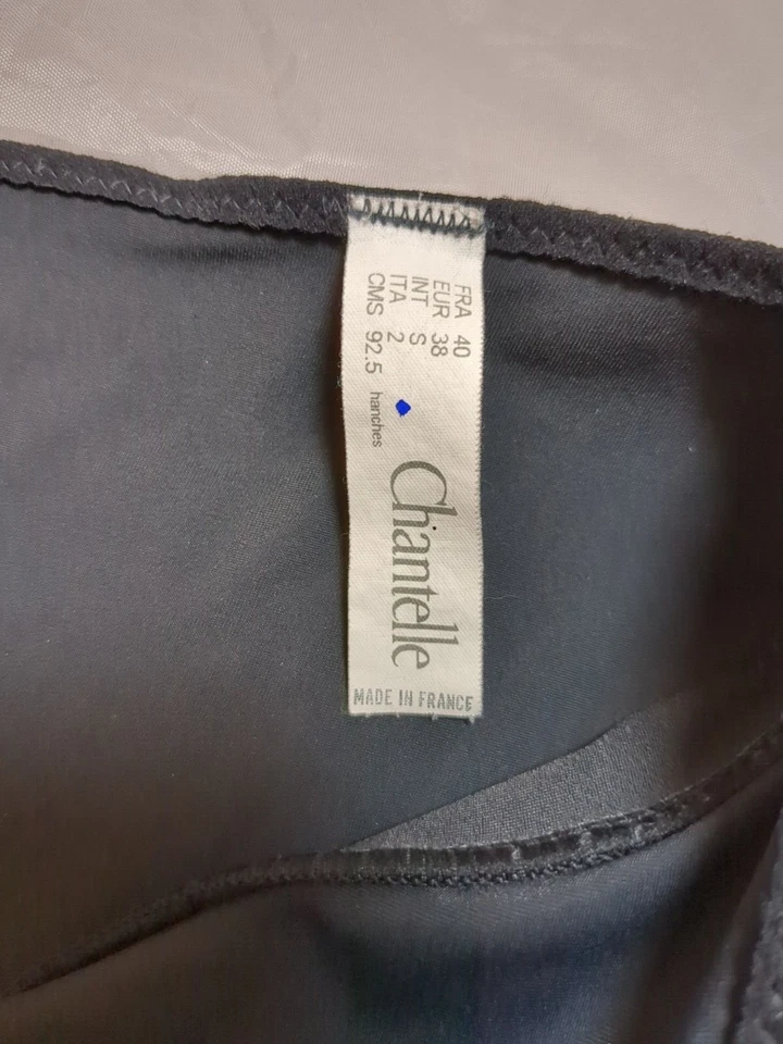 Vintage Chantelle Black Spandex Blend Panties Briefs Small New Without Tags - Image 4 of 4