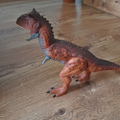 Primal Attack Carnotaurus Jurassic World