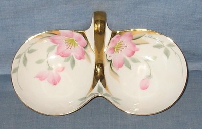 NORITAKE JAPANESE FINE CHINA  ''AZALEA''  FANCY LOOP HANDLE TWIN RELISH