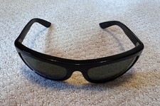 VINTAGE B L RAY-BAN L2870 BLACK BALORAMA WRAP SUNGLASSES WITH CASE