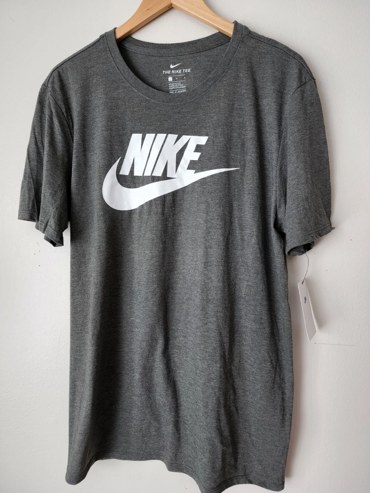 Nike Icon Futura Swoosh Logo Size Large Men's T-Shirt DR0515 071 Charcoal Nwt