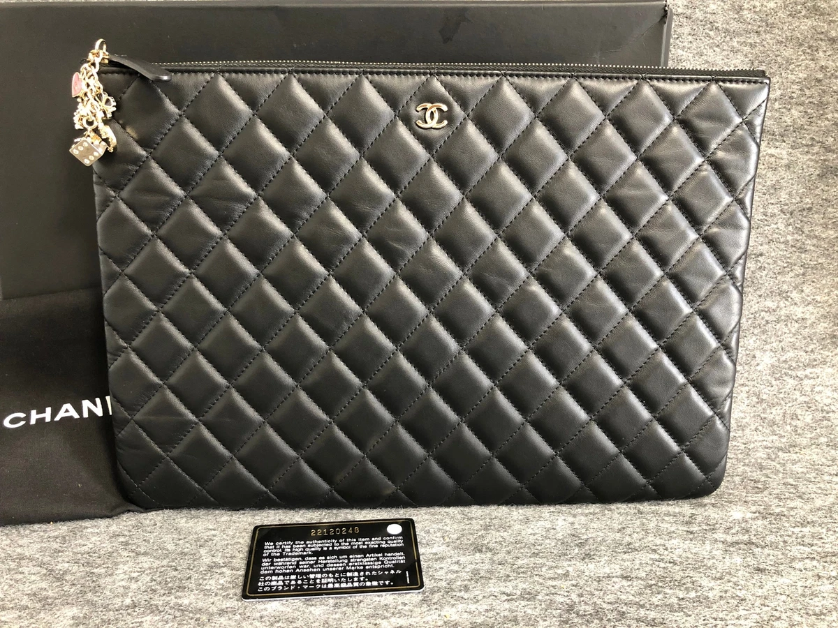 black chanel pouch clutch