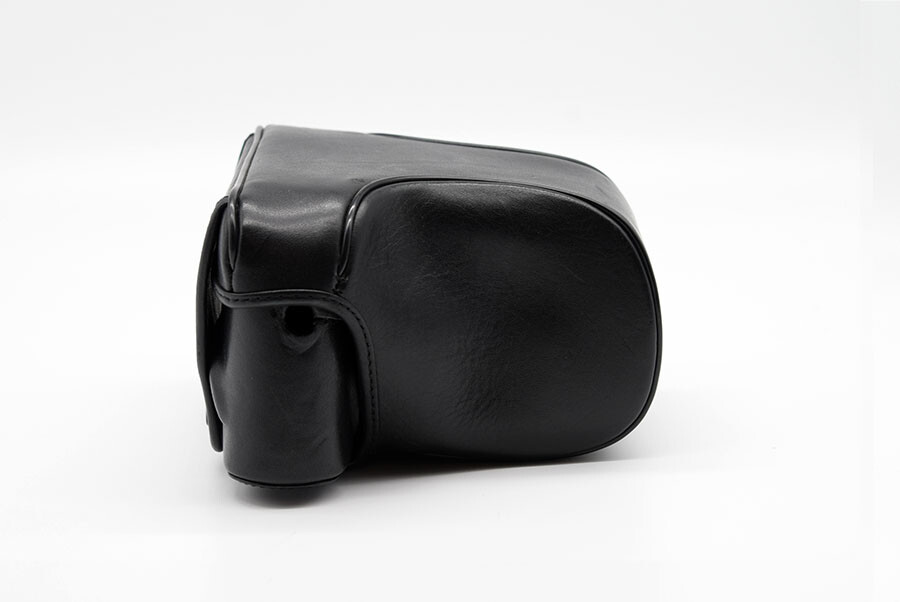 LEICA - １４８７０ Leica M6, M7, MP series half case : LEICA CASES & STRAPS by