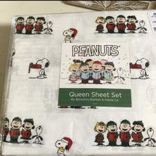 NIP Berkshire Peanuts Snoopy Christmas Queen Sheet Set Caroling Santa NWT