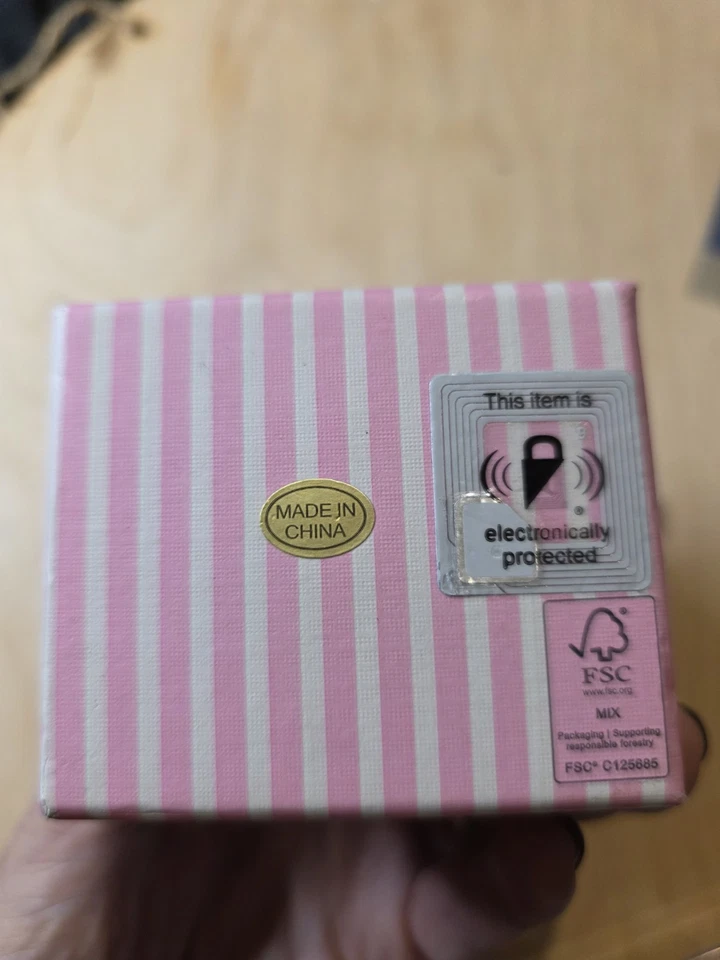 Brincos arco de zircônia cúbica House of Harlow 1960 - Imagem 4 de 4