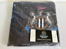 Job Lot of 12 Newcastle United Football Club Official Face Cloths &ndash; NEW