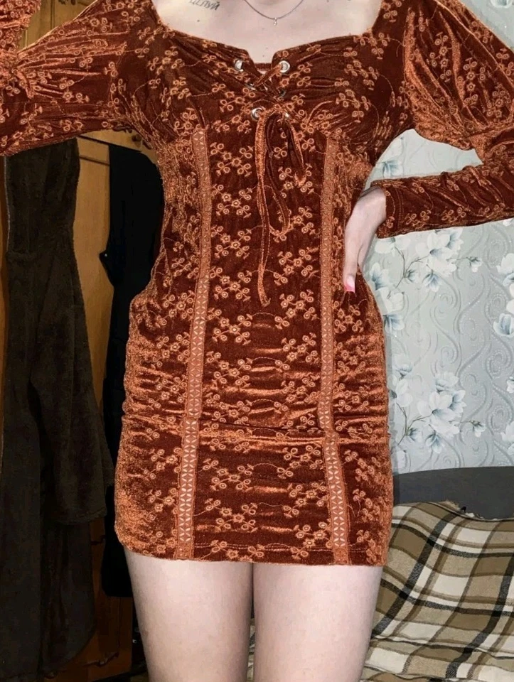 Asos Medieval Revival Burnt Orange Velvet Mini Dress Sz 12 - Image 2 of 4