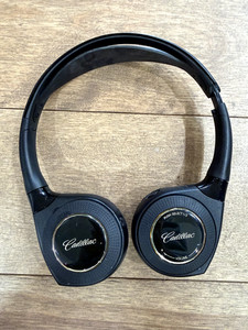 Cadillac Video Entertainment System Wireless Headphones For Seatback Screens