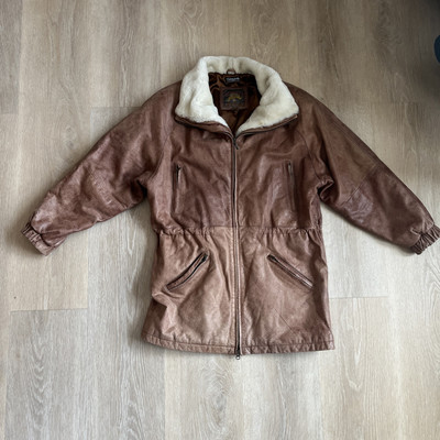 Wilson s  ''ADVENTURE BOUND'' Distressed Brown Leather Jacket w/Faux Fur Size M