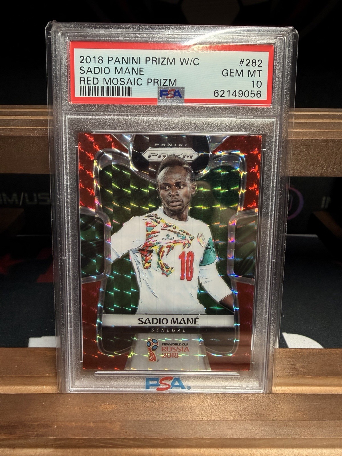 2018 Panini Prizm World Cup Sadio Mane RED Mosaic PSA 10 GEM Senegal #282