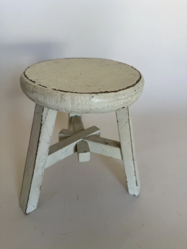 Antique Handmade Stool With Interlocking Central Stretchers Through Mortisces - Image 4 of 4