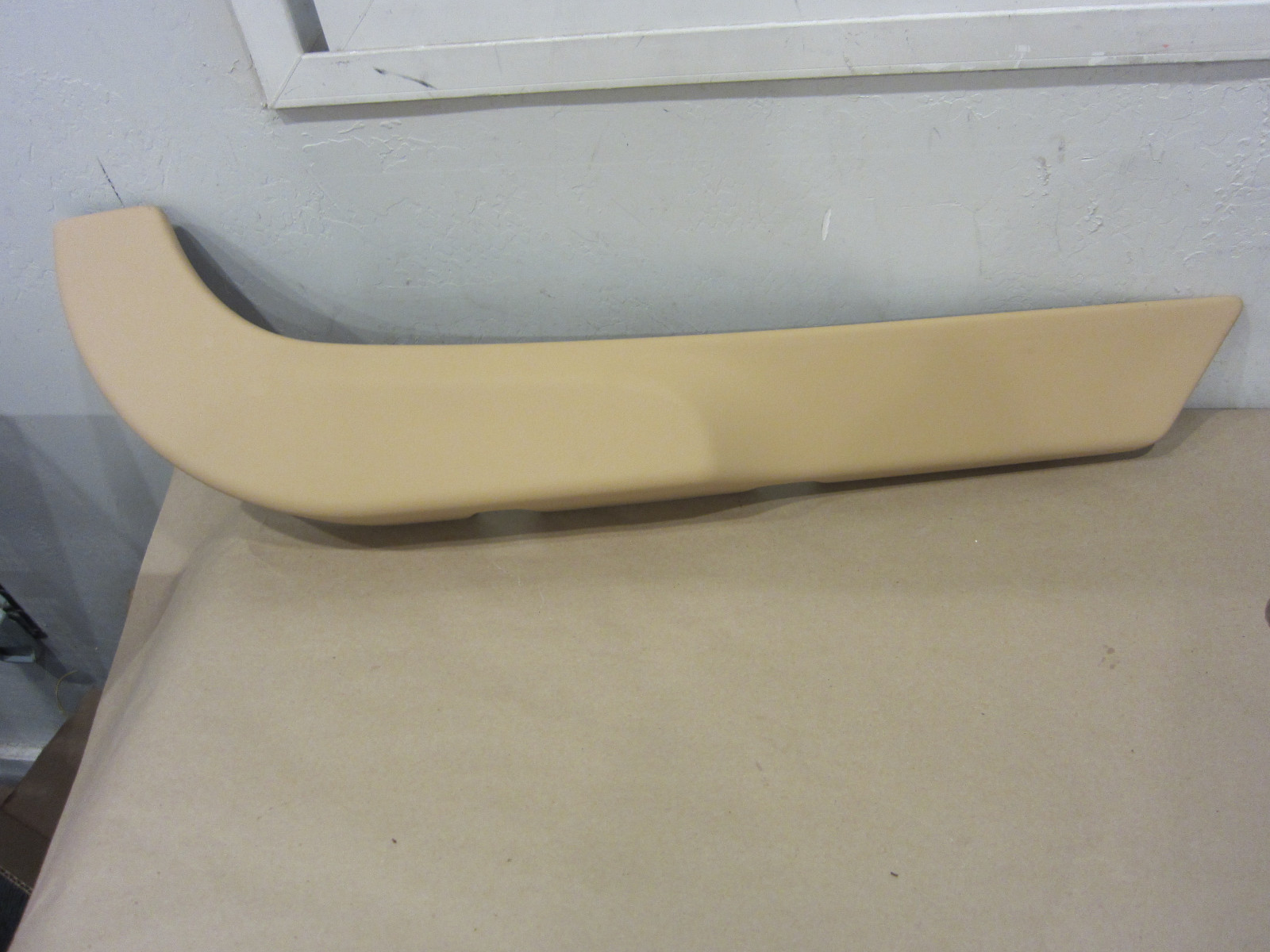 Maserati GranTurismo/Cabrio/4200 Coupe. LH Pocket. Leather.Beige. Part#68257201