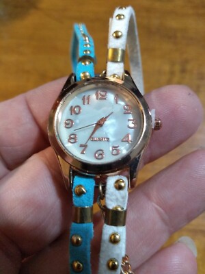 Vintage Wrap around Ladies Watch, running with new battery F