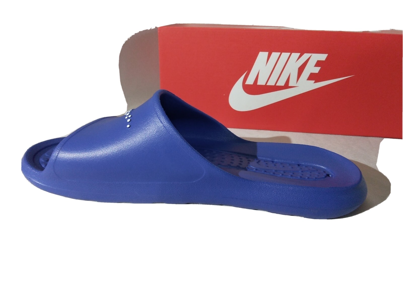 nike victori one slide waterproof